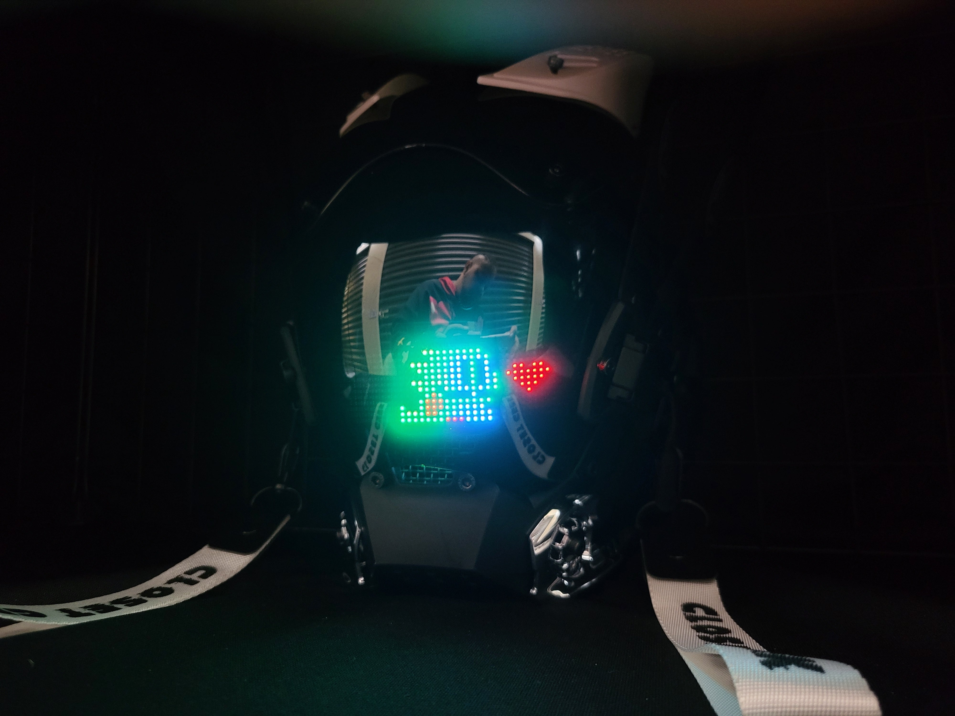 L.e.d programmable cyber helmet with fins